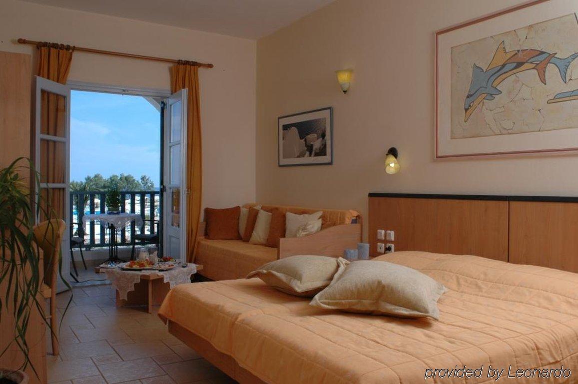 Santo Miramare Beach Resort Періса Номер фото